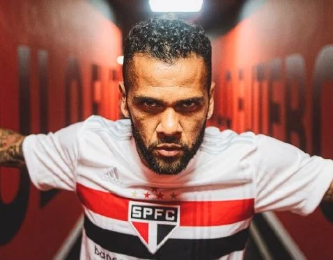 Grazie al Flamengo, l’Adidas riceve prestito miliardario.
