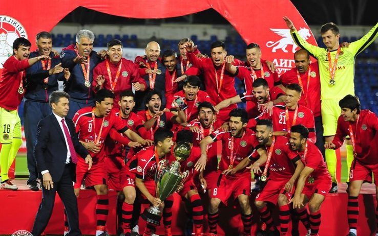 Il campionato del Tagikistan sostiene i paesi che lottano contro il COVID-19