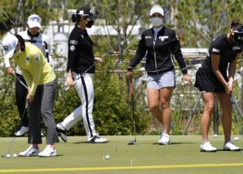 Park vince il primo torneo di golf professionale durante la pandemia.