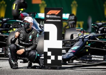 F1: si spengono i semafori di Spielberg, al via la prima sorprendente gara dopo la ripartenza.