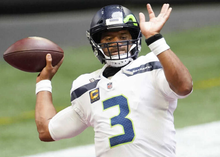 Spettacolo football americano: Seattle sconfigge il New England 35-30.