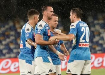 Serie A, Sileri: “Basta abbracci in campo”.
