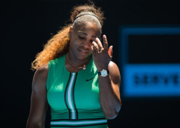 Serena Williams si ritira dal Roland Garros.