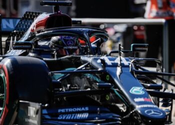 F1: Si vola in Portogallo, Hamilton in pole