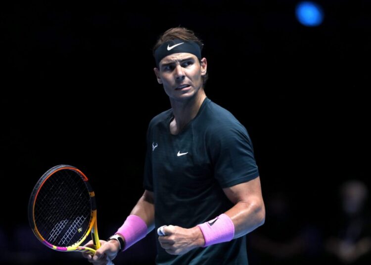 Super Nadal batte Tsitsipas e vola in semifinale.