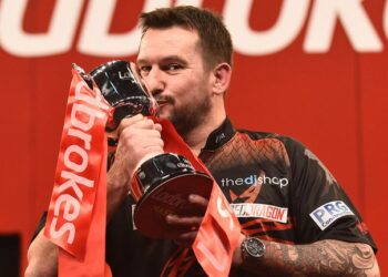 Freccette, Jonny Clayton conquista il titolo Ladbrokes Masters.
