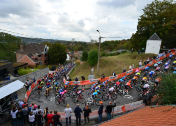 Ciclismo, al via la seconda classica delle Ardenne: la Freccia Vallone.