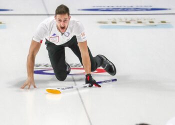Curling, Italia in piena lotta per il pass olimpico.