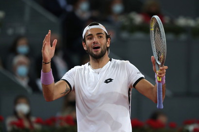 Berrettini cavalca il sogno, poi si arrende.