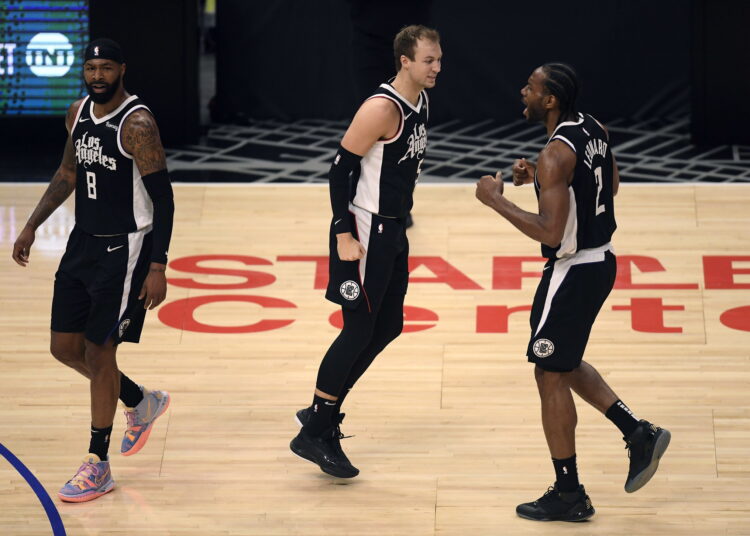 NBA: Clippers in semifinale.