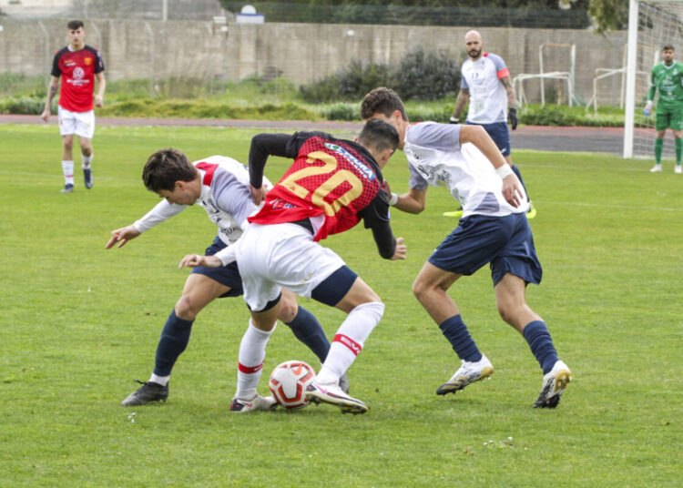 Marina di Ragusa in campo nonostante i positivi.