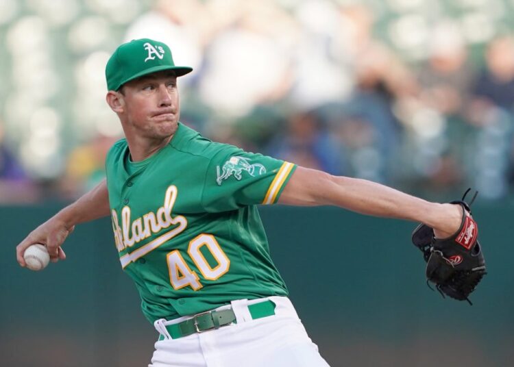 Il lanciatore di Oakland A Chris Bassitt è “cosciente e consapevole” dopo che il line drive colpisce la testa