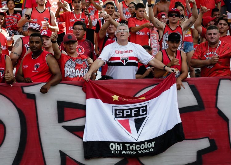 Ore 21:00, Campionato Paulista, semifinale: San Paolo – Corinthians, in serata ci si gioca l’accesso alla finale!￼