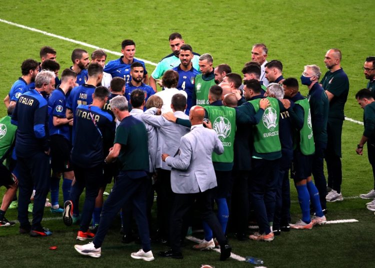 Ore 20:45, Italia – Macedonia del Nord. A Palermo è vietato sbagliare: è arrivato il momento degli Azzurri.