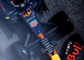 Formula 1: Verstappen vince la Sprint Race davanti a Leclerc