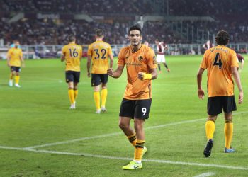 Ore 21:00, Newcastle-Wolves. Pericolo lupi per i Magpies, via al turno di Premier League