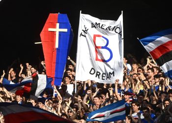Genoa retrocesso, gli ultrà della Samp organizzano il “funerale” del Grifone
