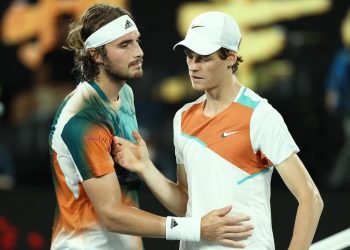 Sinner-Tsitsipas. Sogno semifinale per l’ atleta azzurro.