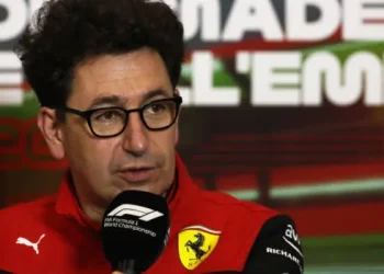 Binotto: “La Red Bull 2 decimi più veloci della Ferrari”.