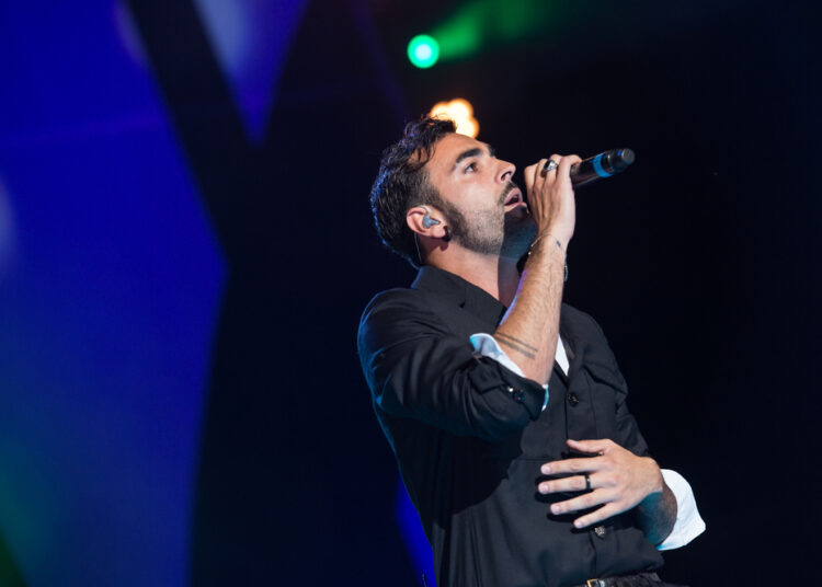 Festival di Sanremo 2023, l’11 febbraio la finale: Mengoni favorito su Mr.Rain e Ultimo, più indietro Lazza e Giorgia