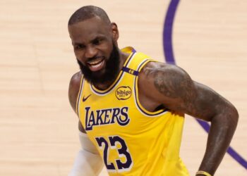 NBA regola 65 gare
